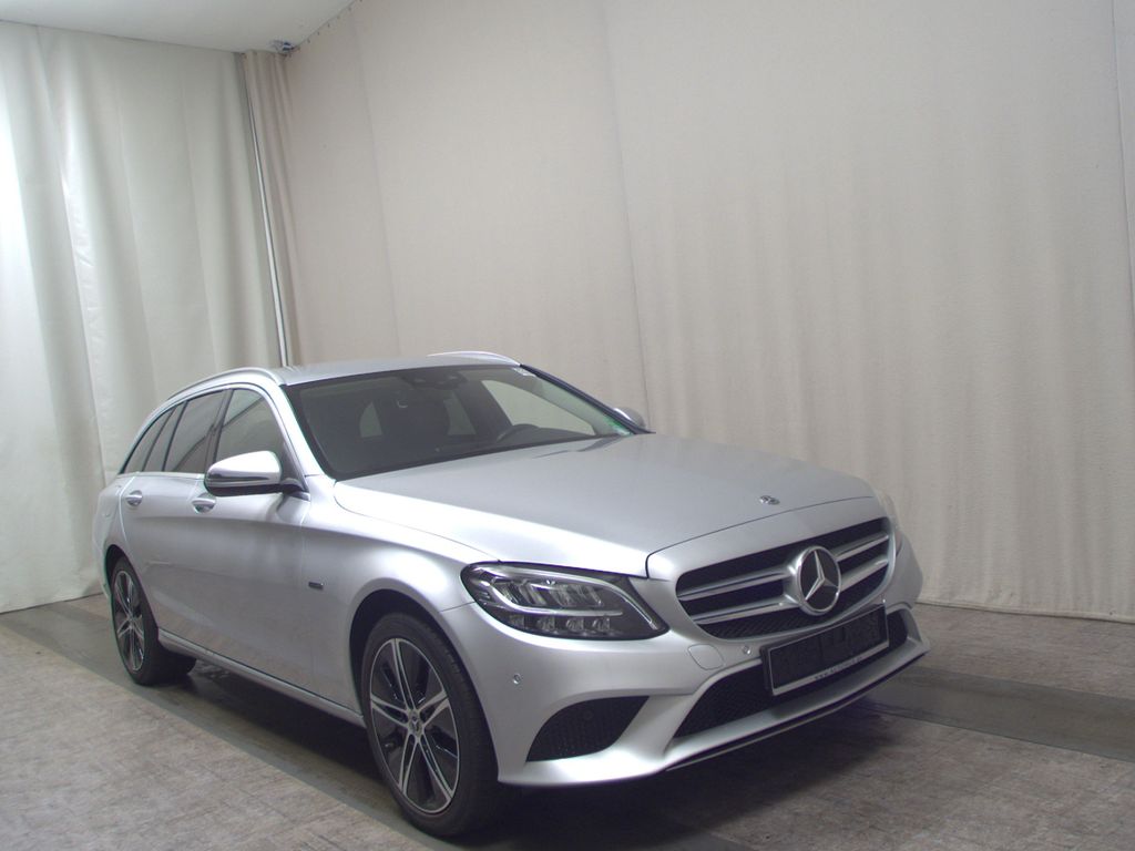 Mercedes-Benz C 300 2021