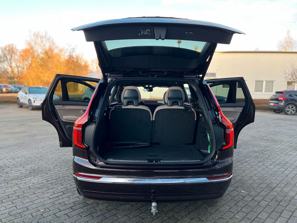 Volvo XC90 2025