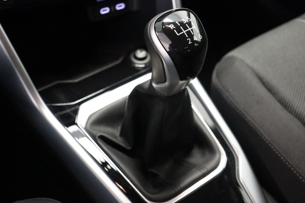 Volkswagen T-Roc 2024