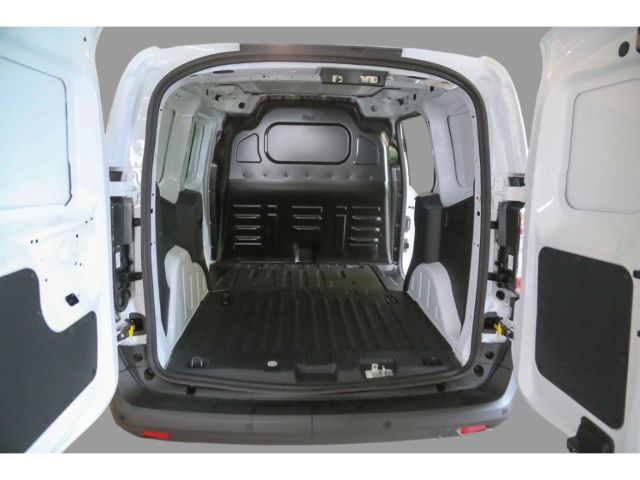 Ford Transit Courier 2025