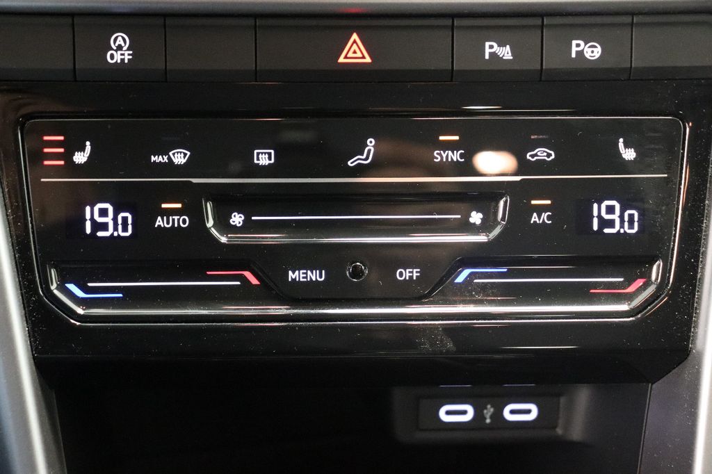 Volkswagen T-Roc 2024