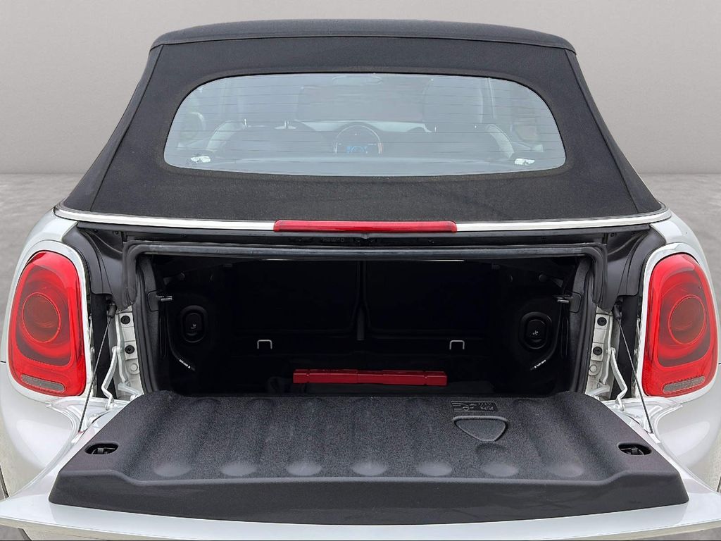 MINI Cooper Cabrio 2020