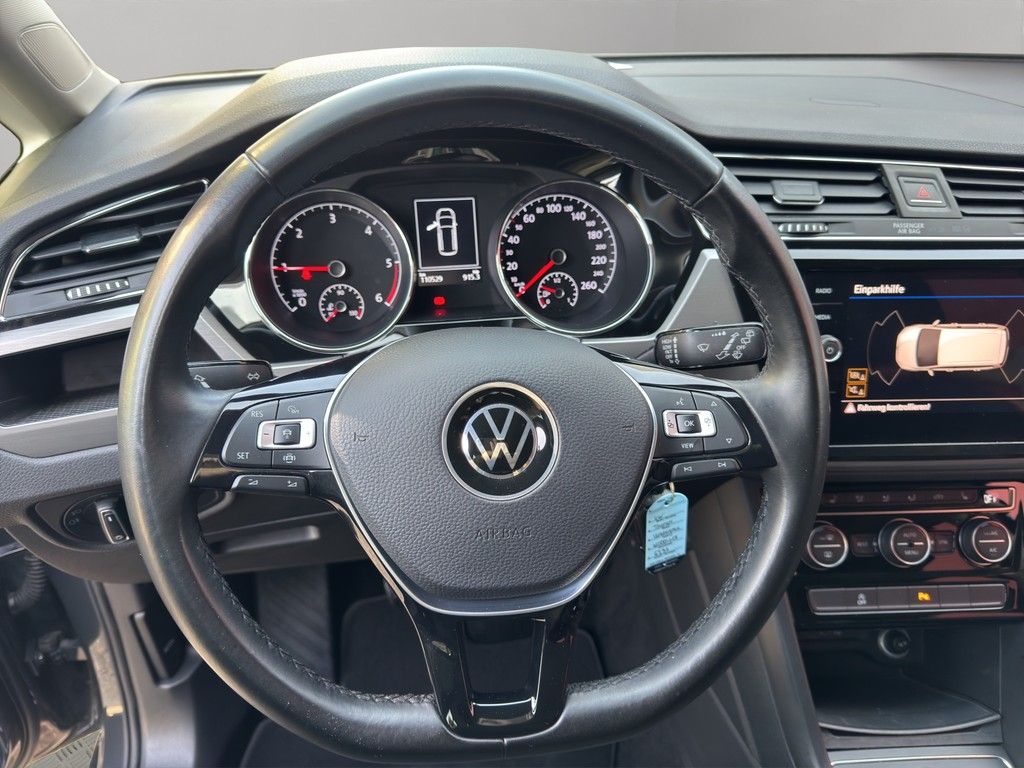 Volkswagen Touran 2021