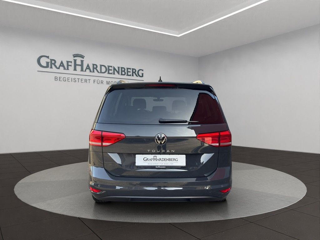 Volkswagen Touran 2021