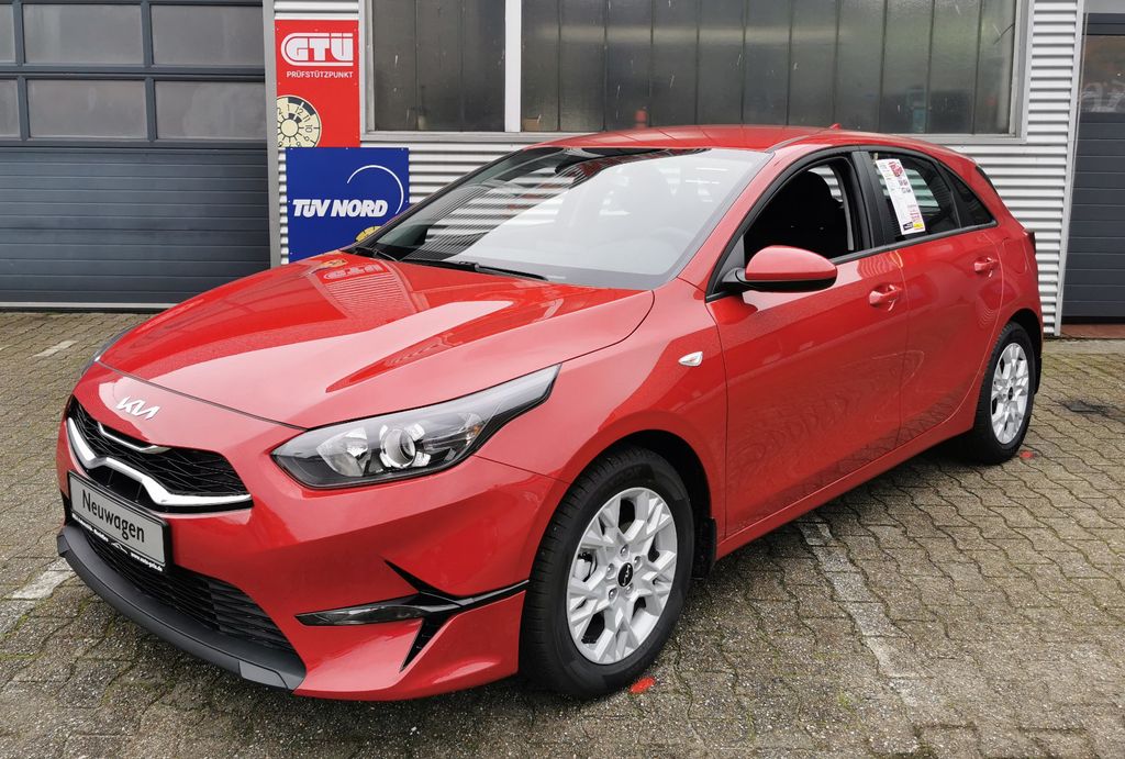 Kia cee'd / Ceed 2025