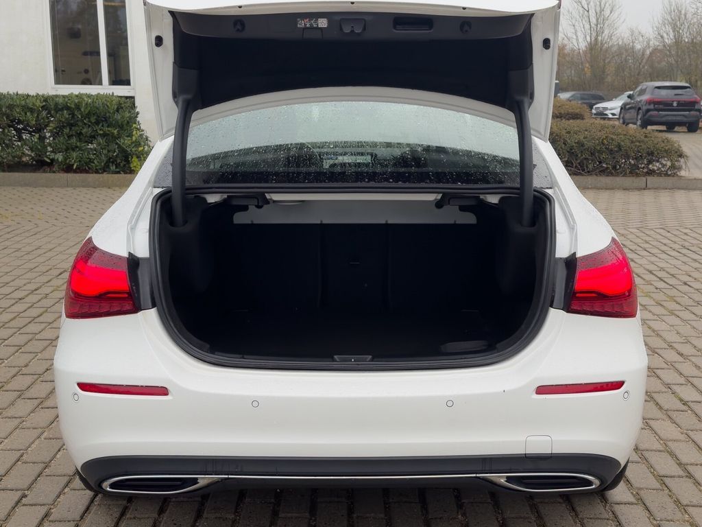 Mercedes-Benz A 200 2024