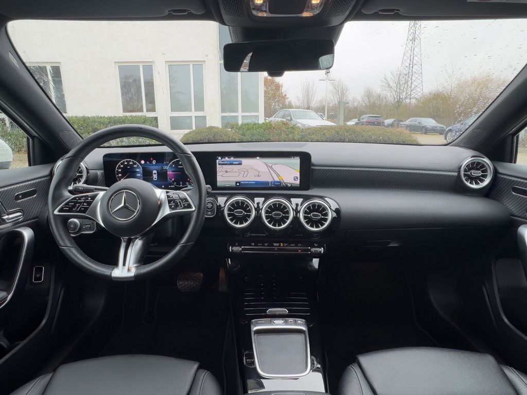 Mercedes-Benz A 200 2024
