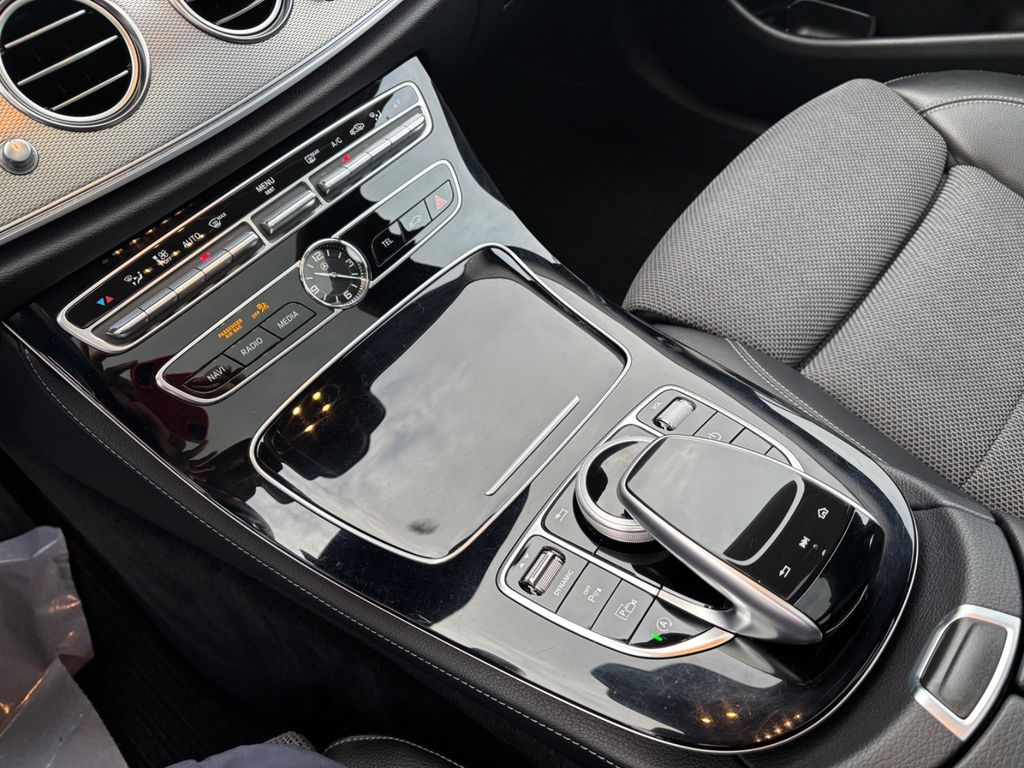 Mercedes-Benz E 220 2019