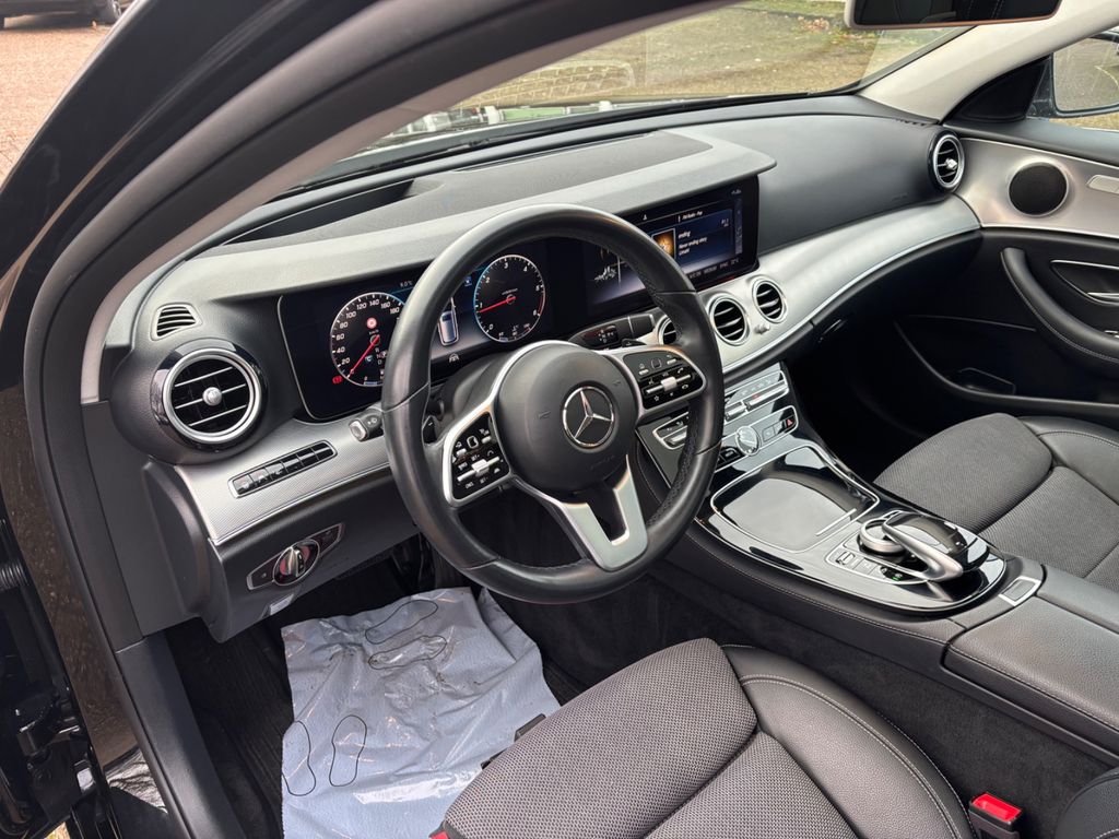 Mercedes-Benz E 220 2019