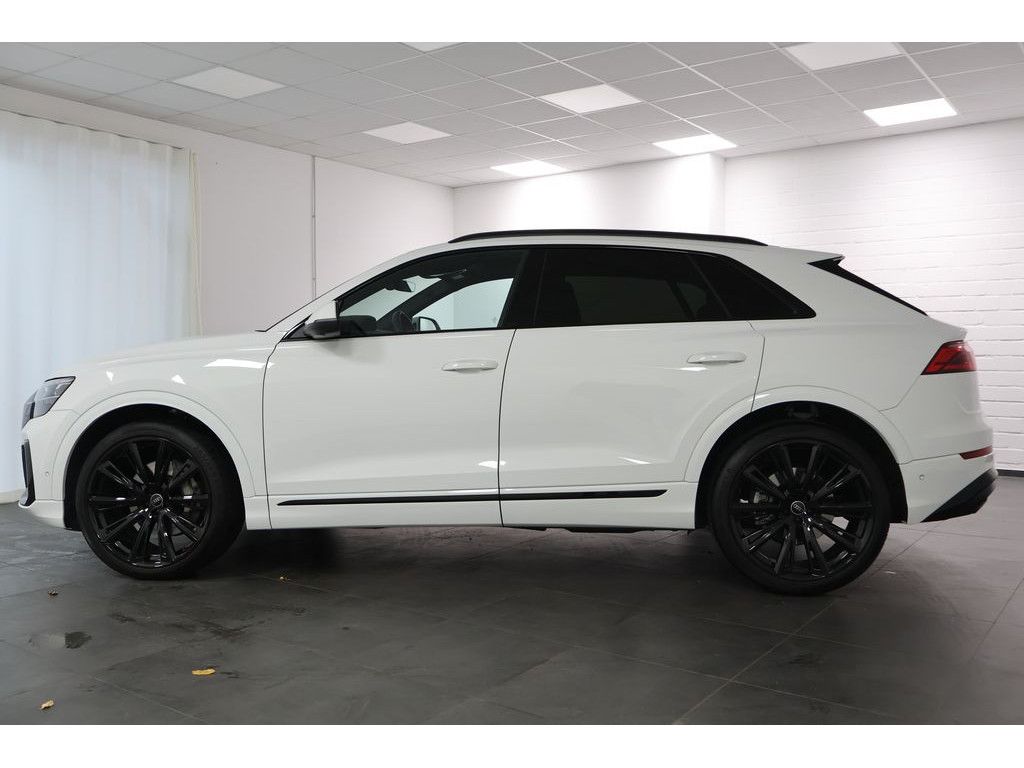 Audi Q8 2025