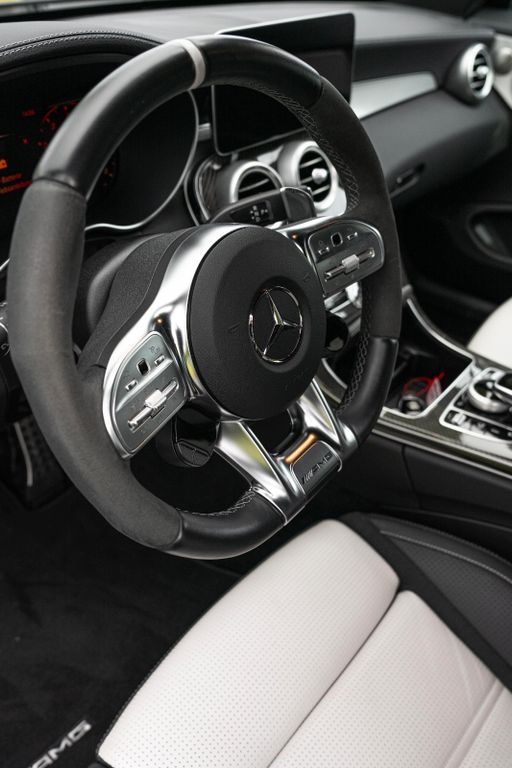 Mercedes-Benz C 63 AMG 2023