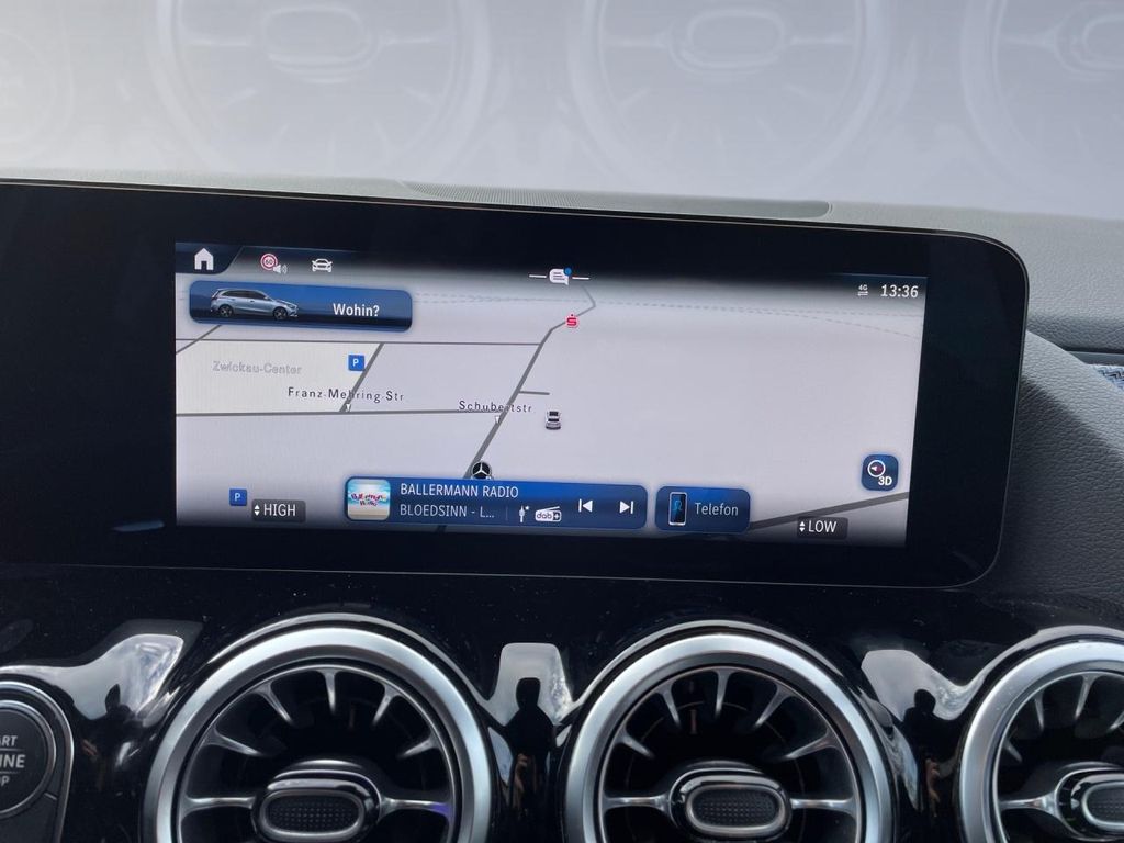 Mercedes-Benz B 250 2024
