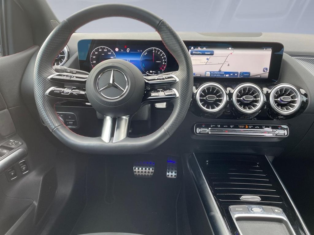 Mercedes-Benz B 250 2024
