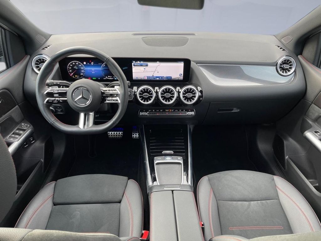 Mercedes-Benz B 250 2024