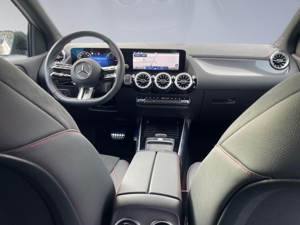 Mercedes-Benz B 250 2024