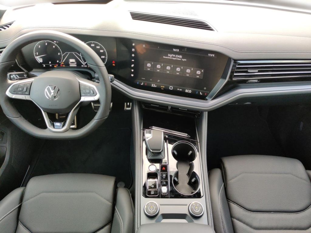 Volkswagen Touareg 2025