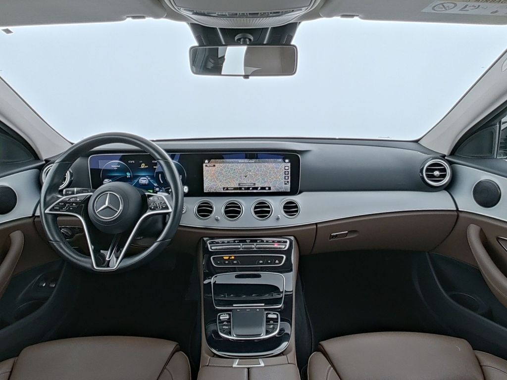 Mercedes-Benz E 300 2022