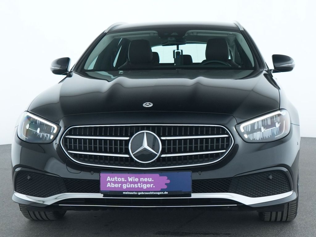 Mercedes-Benz E 300 2022