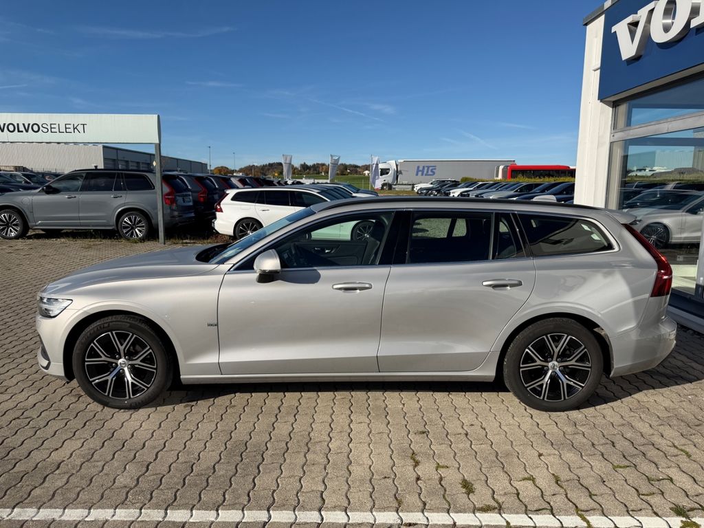 Volvo V60 2022