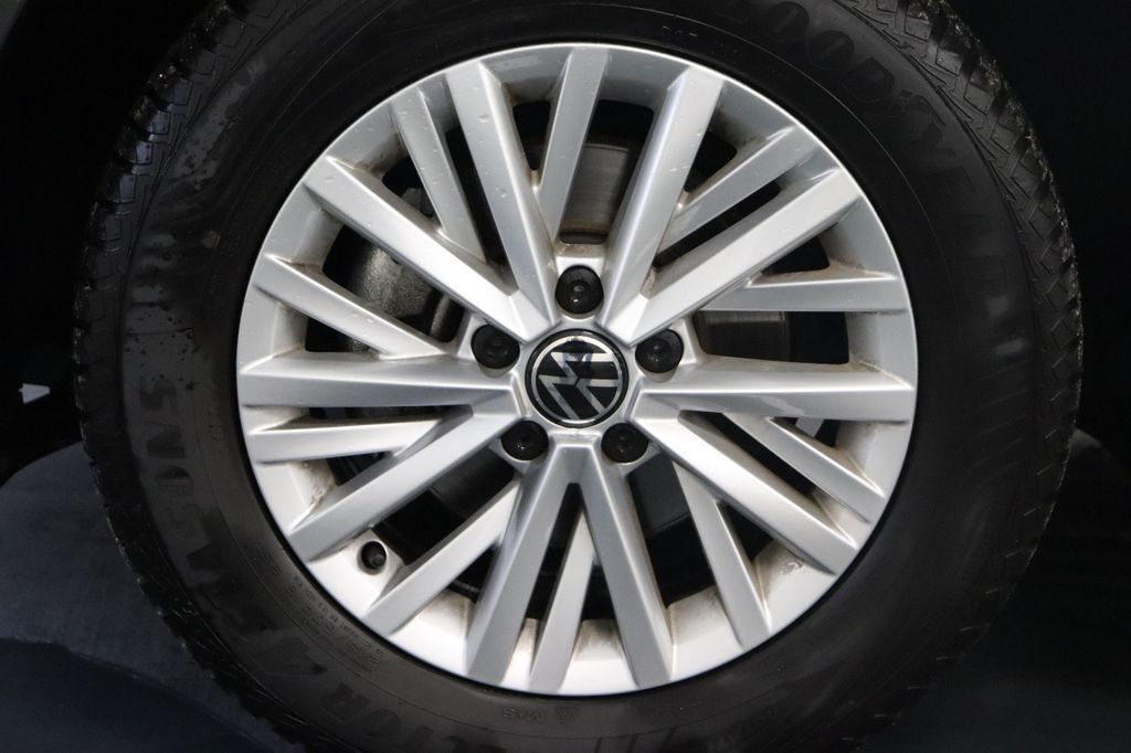 Volkswagen T-Roc 2024