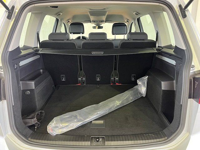 Volkswagen Touran 2023