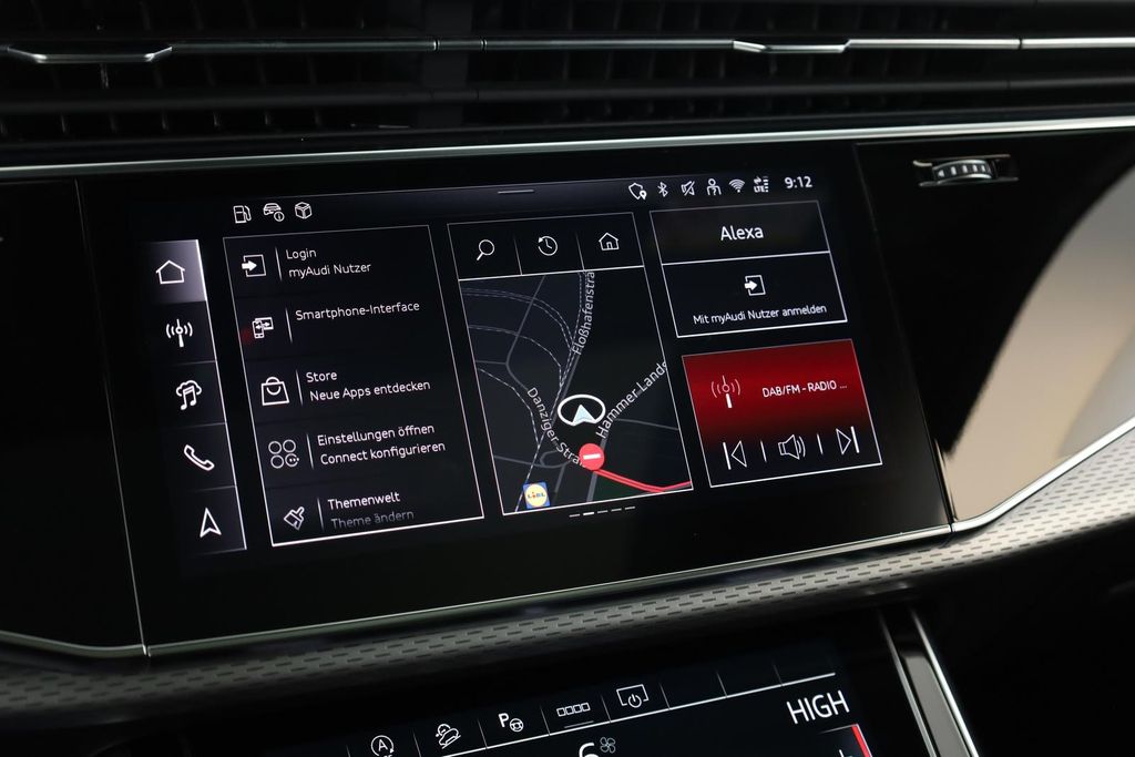 Audi SQ7 2025