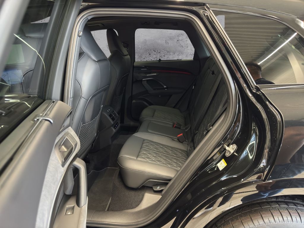 Audi SQ5 2025