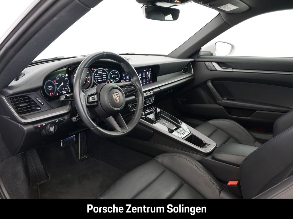 Porsche 992 2024
