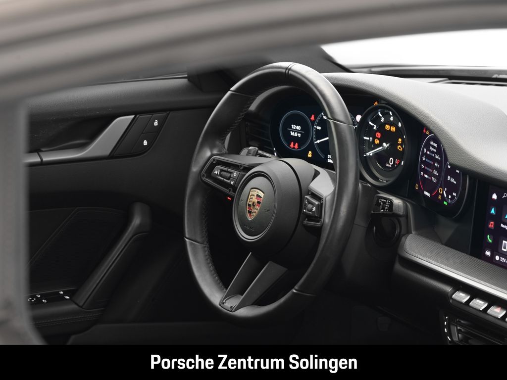 Porsche 992 2024