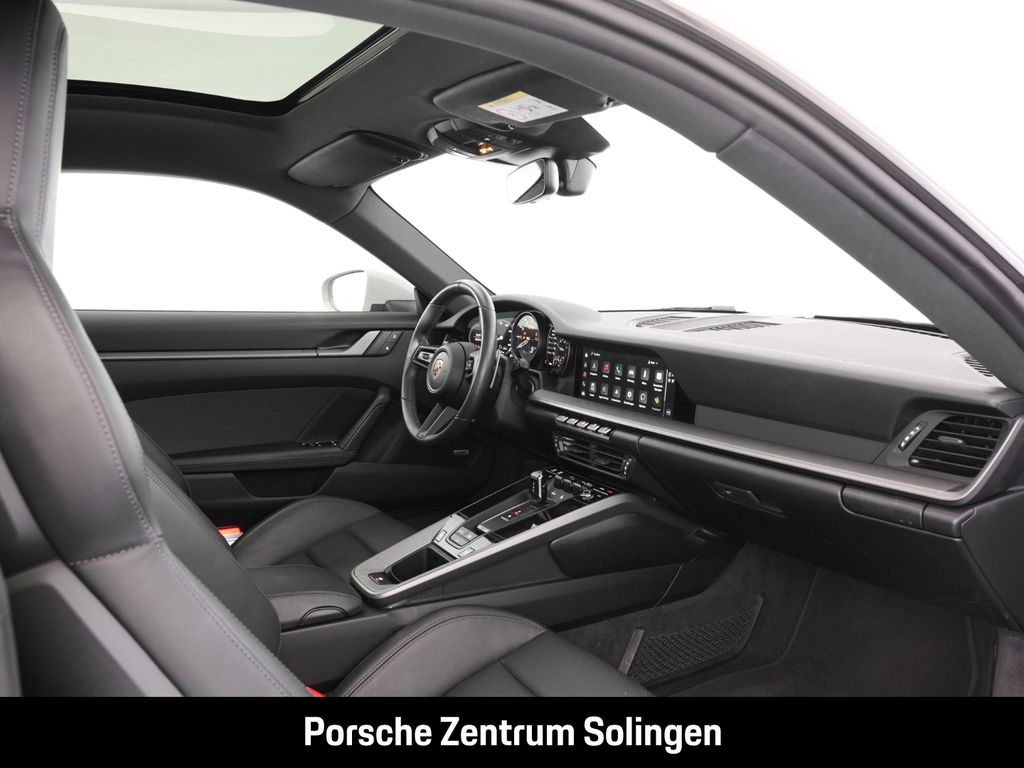 Porsche 992 2024