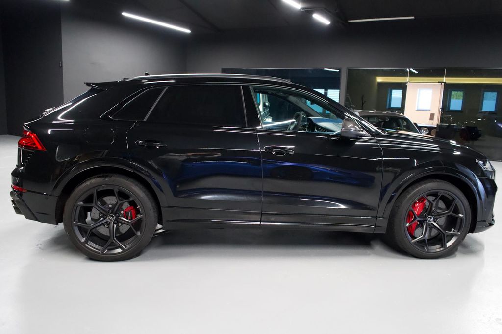 Audi RSQ8 2024