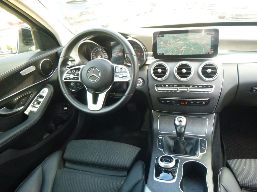 Mercedes-Benz C 200 2021