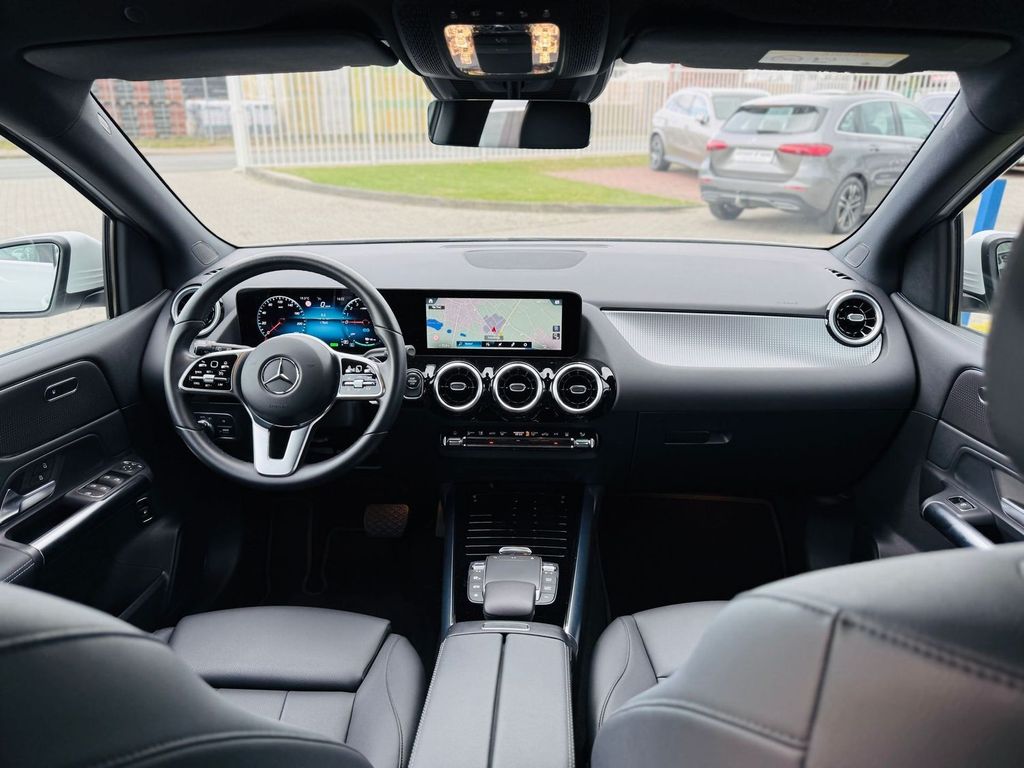 Mercedes-Benz B 250 2022