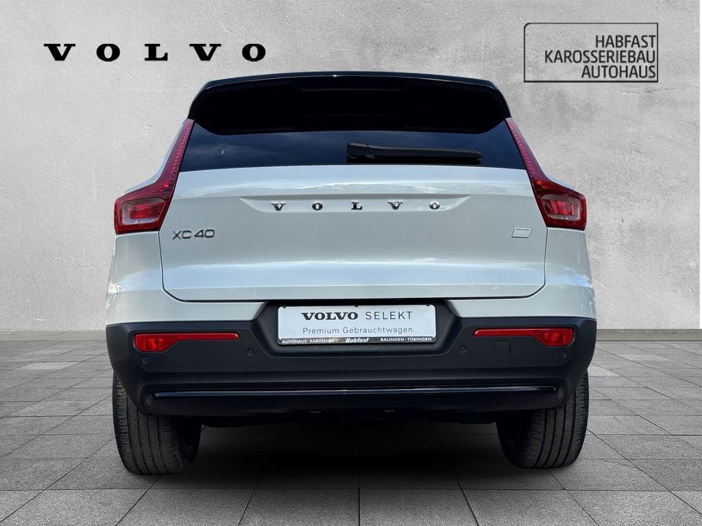 Volvo XC40 2023