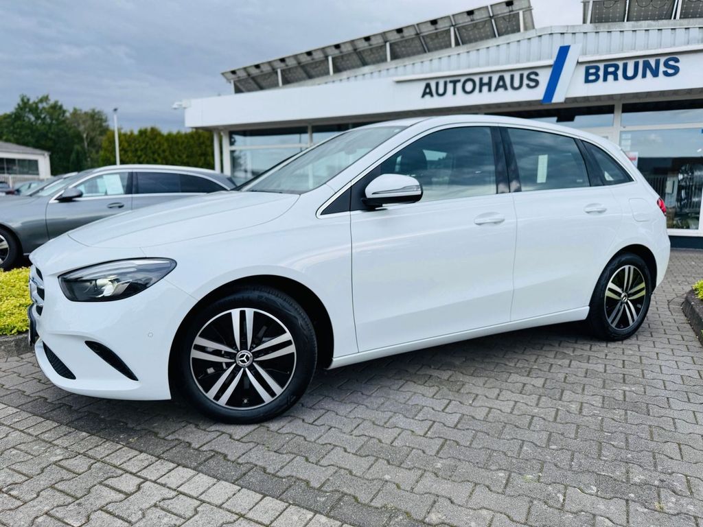 Mercedes-Benz B 250 2022