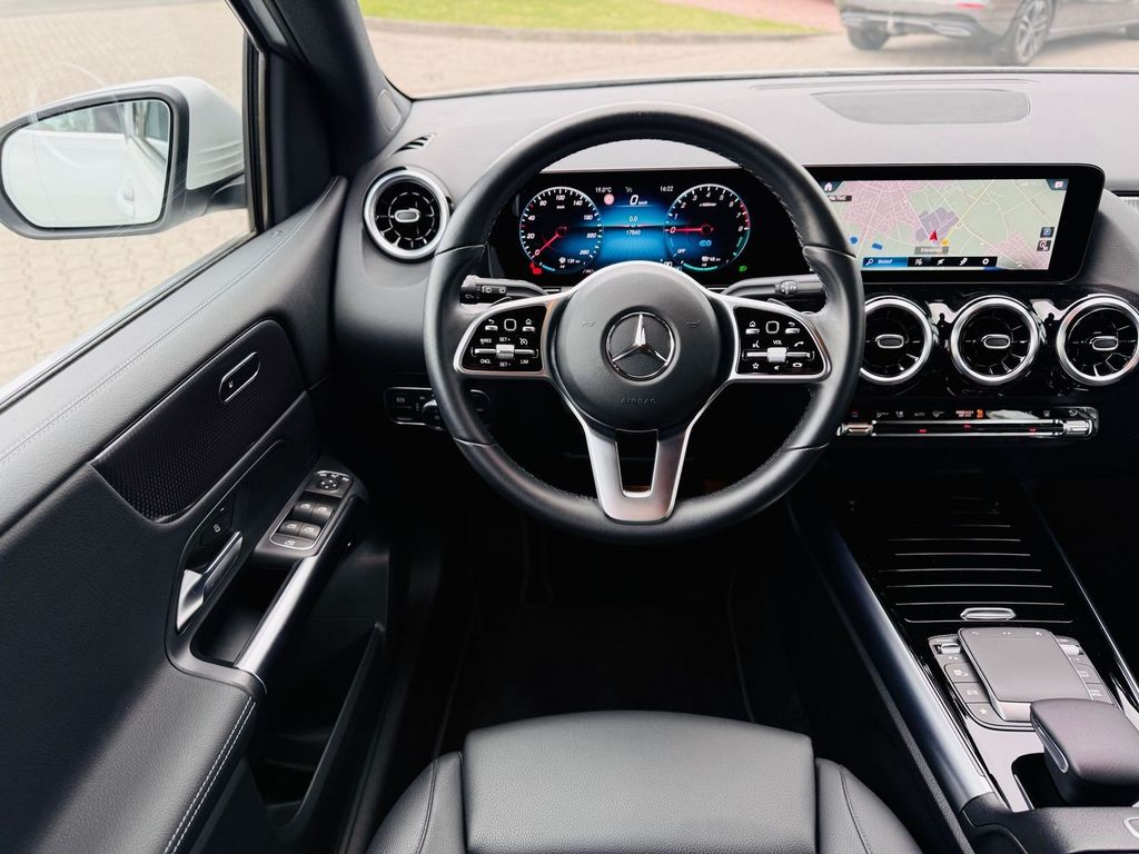 Mercedes-Benz B 250 2022