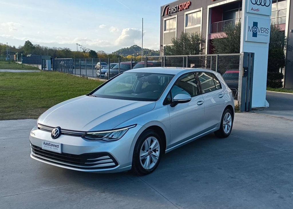 Volkswagen Golf 2021