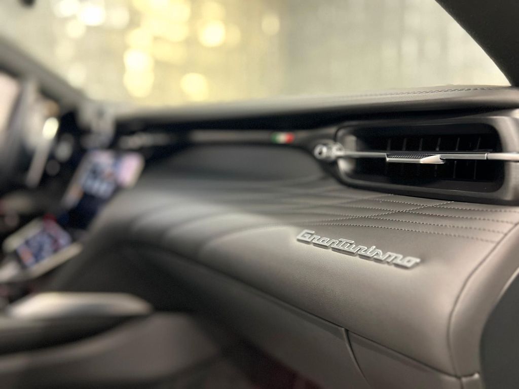 Maserati Granturismo 2023