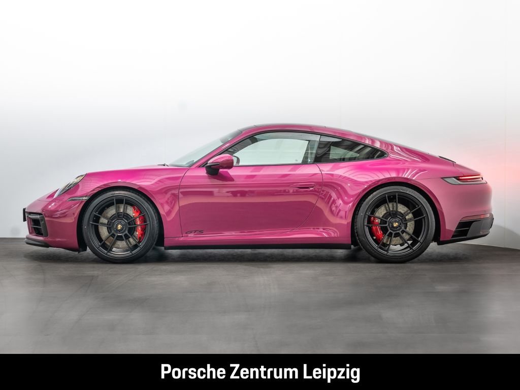 Porsche 992 2023