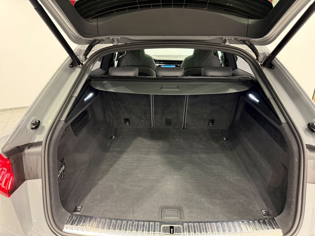 Audi SQ8 2022