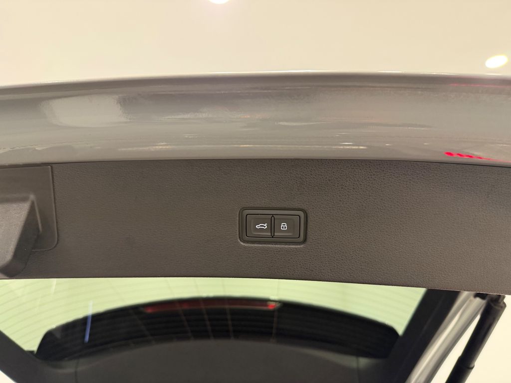 Audi SQ8 2022