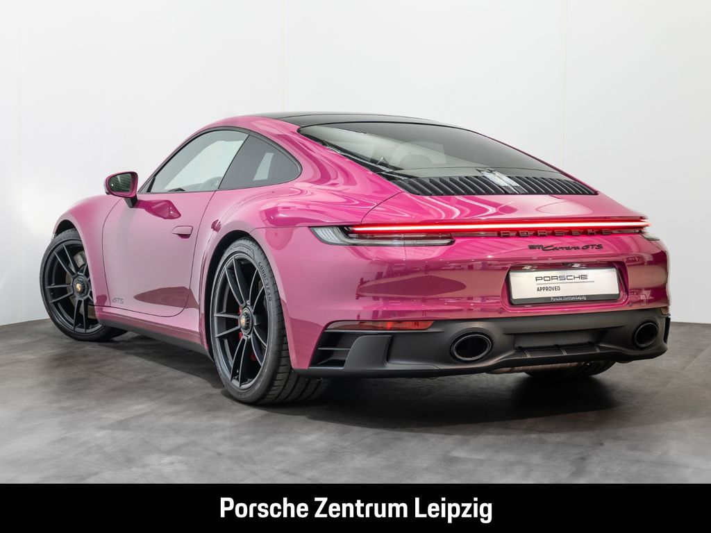 Porsche 992 2023