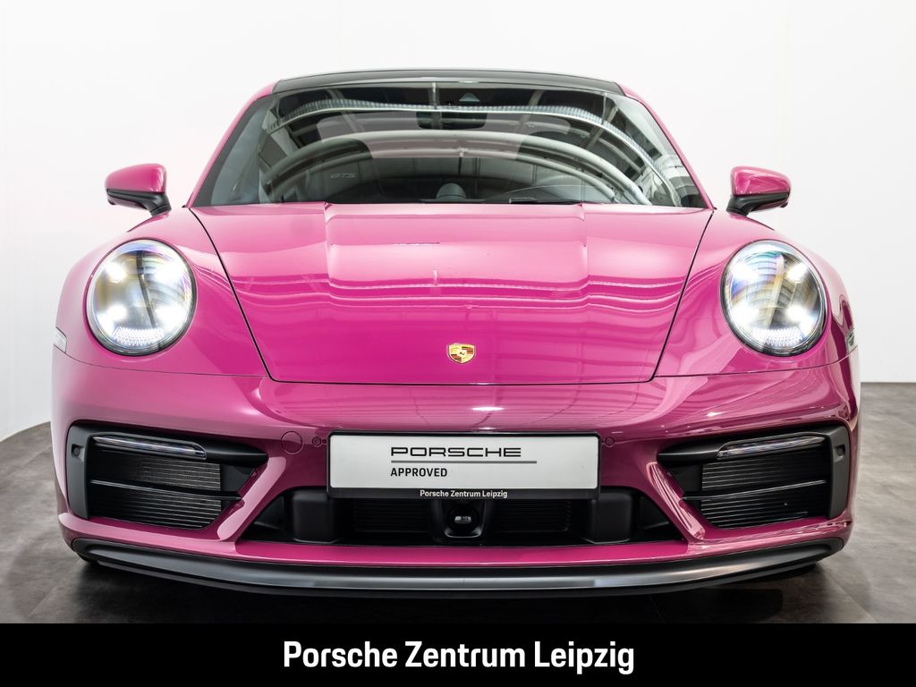Porsche 992 2023