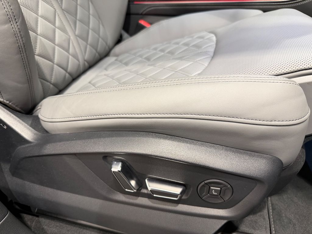 Audi SQ8 2022
