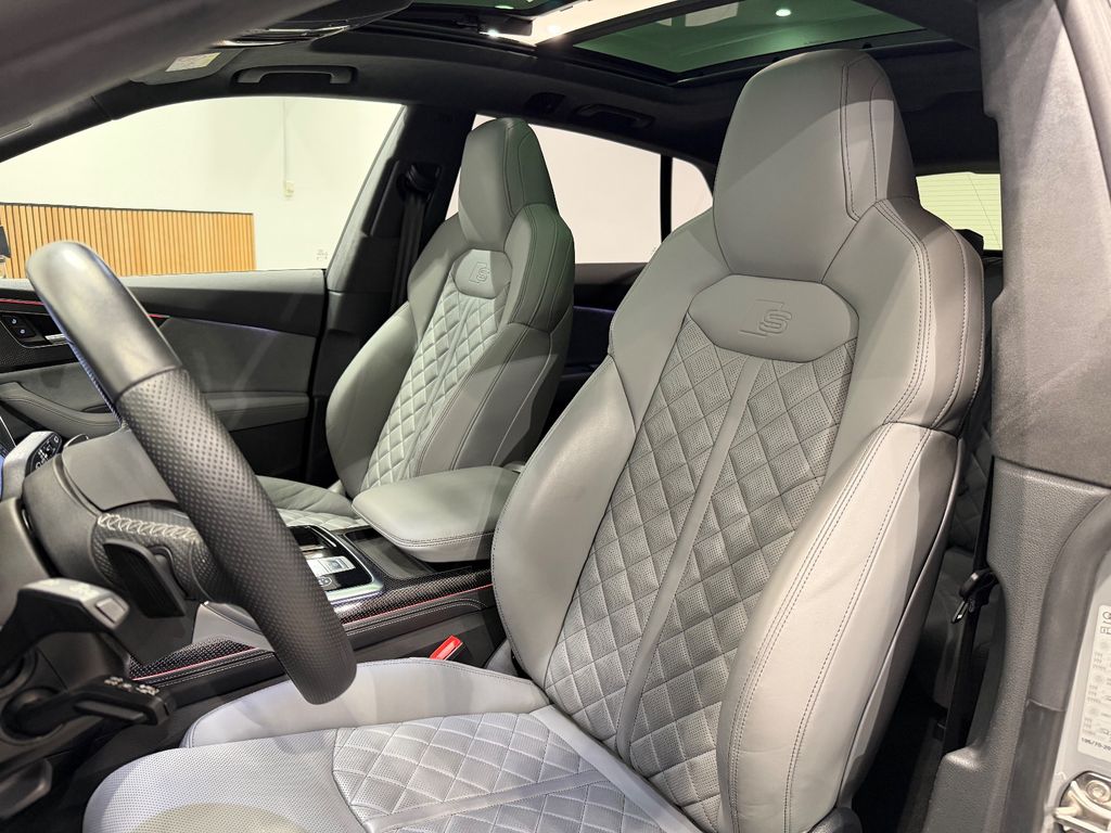 Audi SQ8 2022