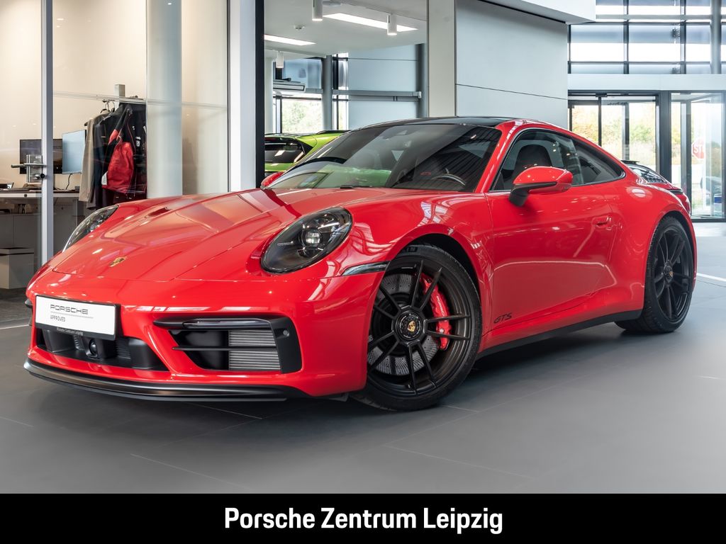 Porsche 992 2023