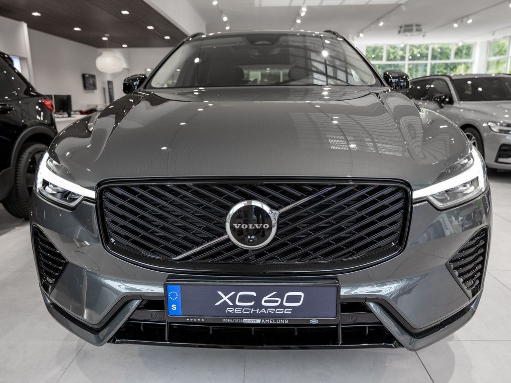 Volvo XC60 2025