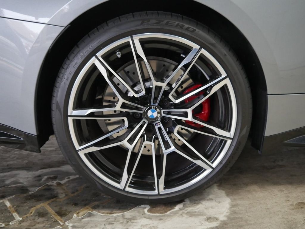 BMW M4 2025