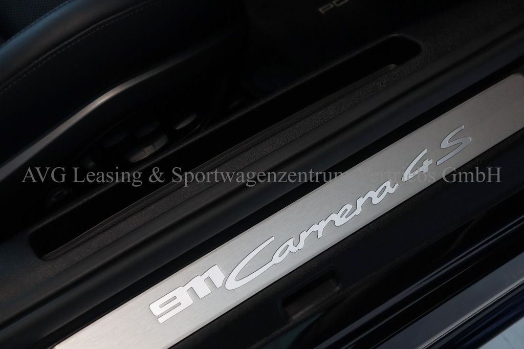 Porsche 992 2024
