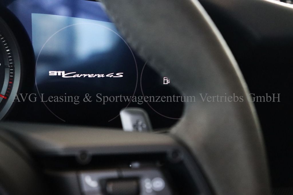 Porsche 992 2024